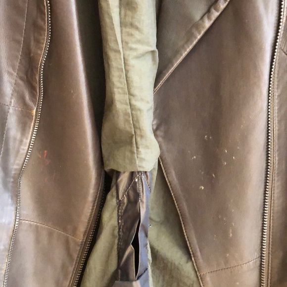 Army Green Leather Vest - Picture 4 of 4